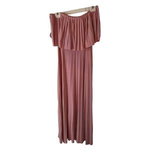 Boohoo Women's US 8 Pink Off Shoulder Maxi Dress Pleated Flowy Made in UK